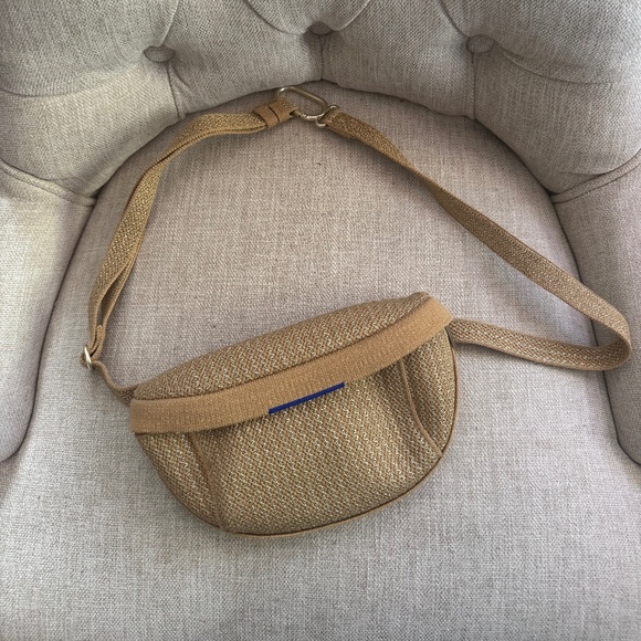 Rothy’s Gold Casual Sling - Picture 1 of 3